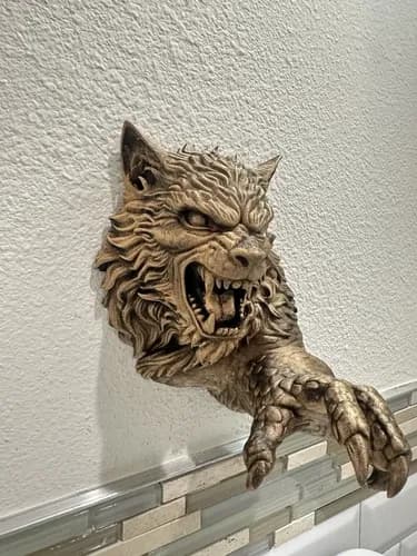 Estatua De Pared Gothic Hombre Lobo - A Pedido Dorado 4