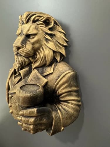 Estatua Decorativa De Pared Leon Bebiendo - A Pedido Dorado 4
