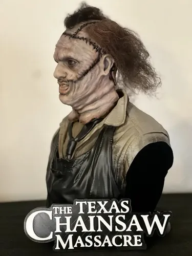 Busto The Texas Chainsaw Massacre 2003 - A Pedido_exkarg Piel 2