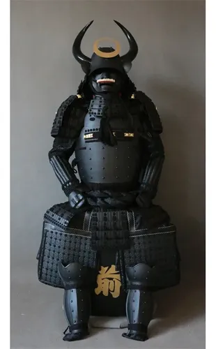 Armadura Japonesa De Samurái Negra Mate - A Pedido 3