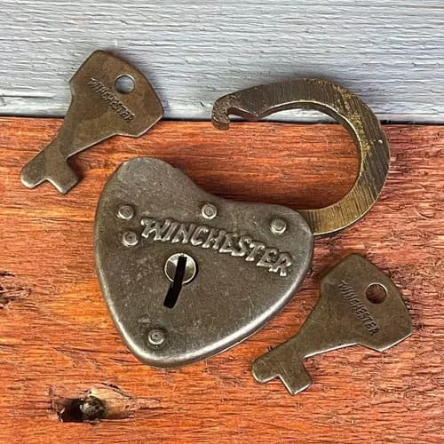 Candado Winchester Heart Lock - A Pedido_exkarg Dorado 3