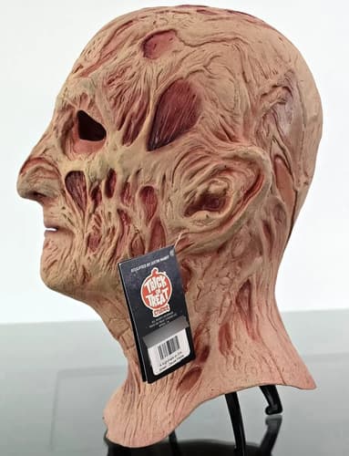 Freddy Krueger A Nightmare On Elm Street 4 Máscara 74074 Color Rosa Horror Movies & Series 4