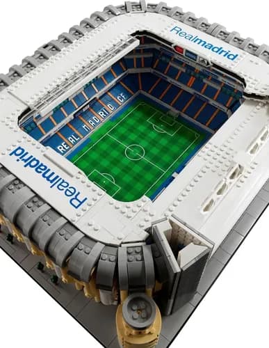 Lego Creator 10299 - Real Madrid Santiago Bernabeu 5876 4