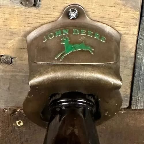 Destapador De Botellas John Deere - A Pedido_exkarg Plateado 2