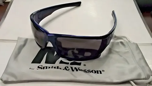 Lentes De Seguridad Smith & Wesson Sw10120 - A Pedido_exkarg Polarizado