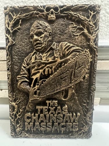 Estatua Decorativa Texas Chainsaw Massacre - A Pedido Dorado